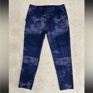 Lululemon jogger pants